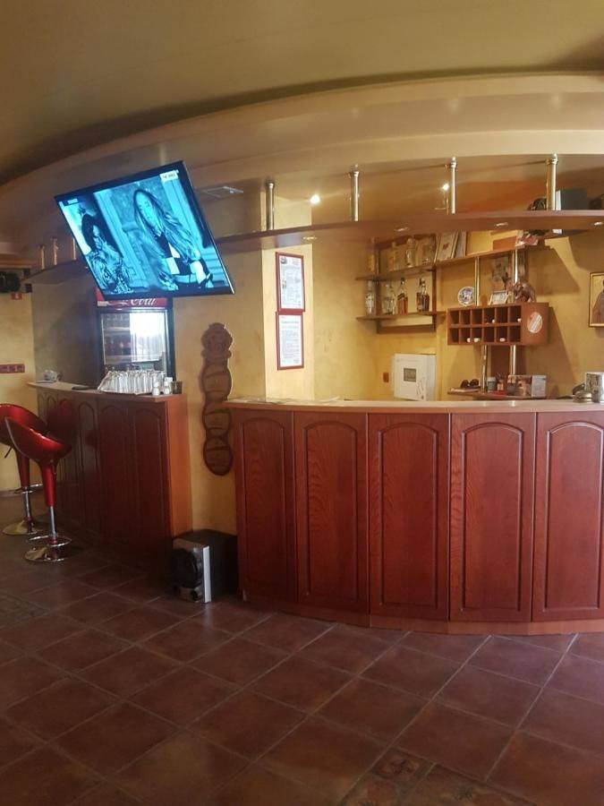 Фото Отели Family Hotel Silvestar Велико-Тырново 3